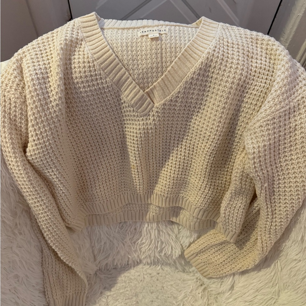 Cream Aeropostale Cropped V-Neck Sweater